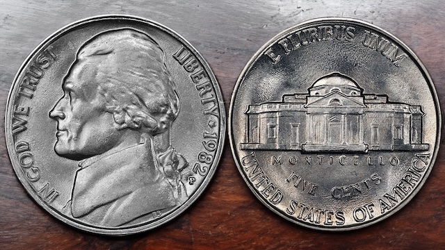 Comparison of 1982 Jefferson nickel without Full Steps (left) versus with Full Steps designation (right), showing step line clarity at Monticello base